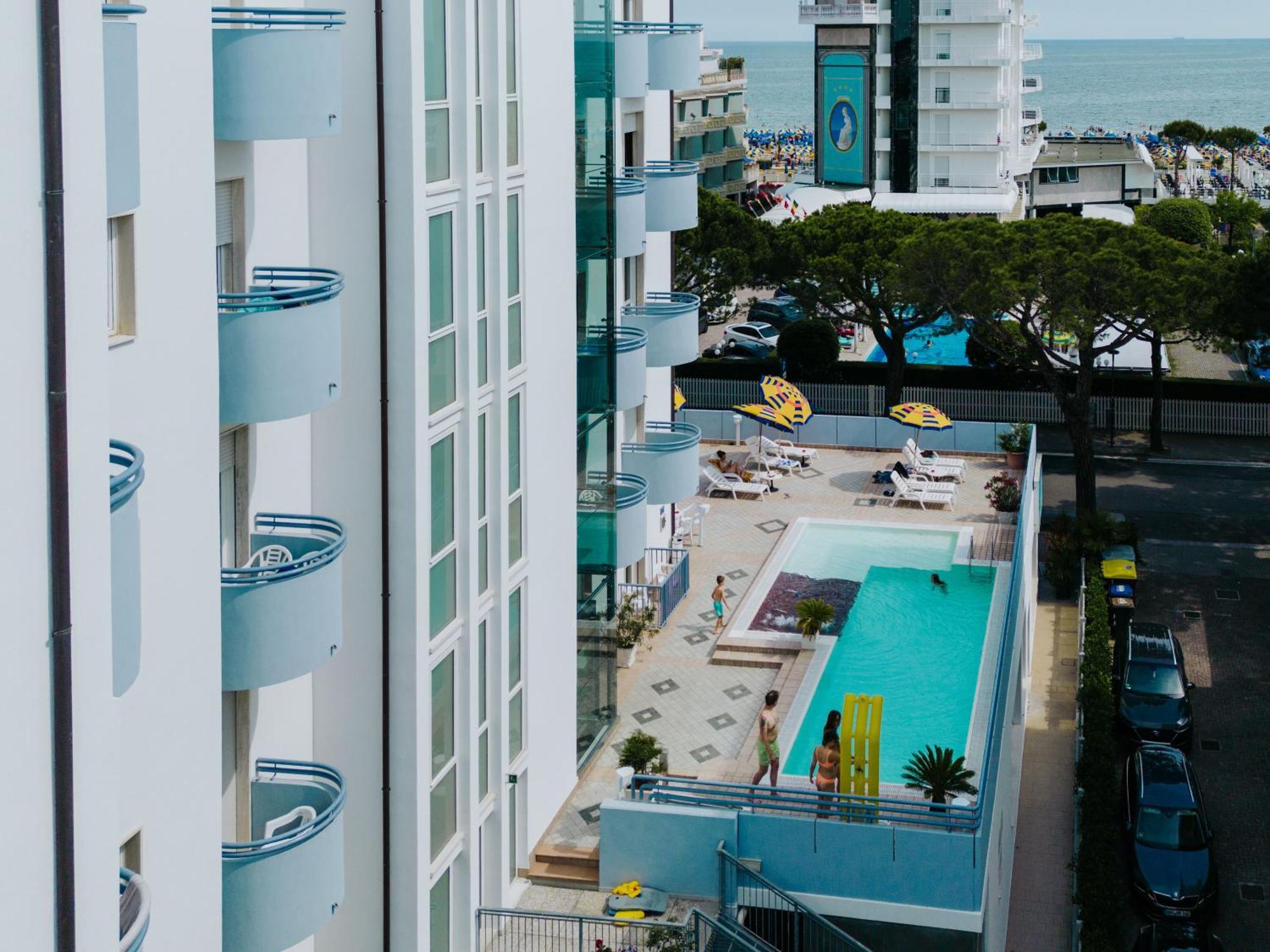Hotel Coppe Jesolo Extérieur photo